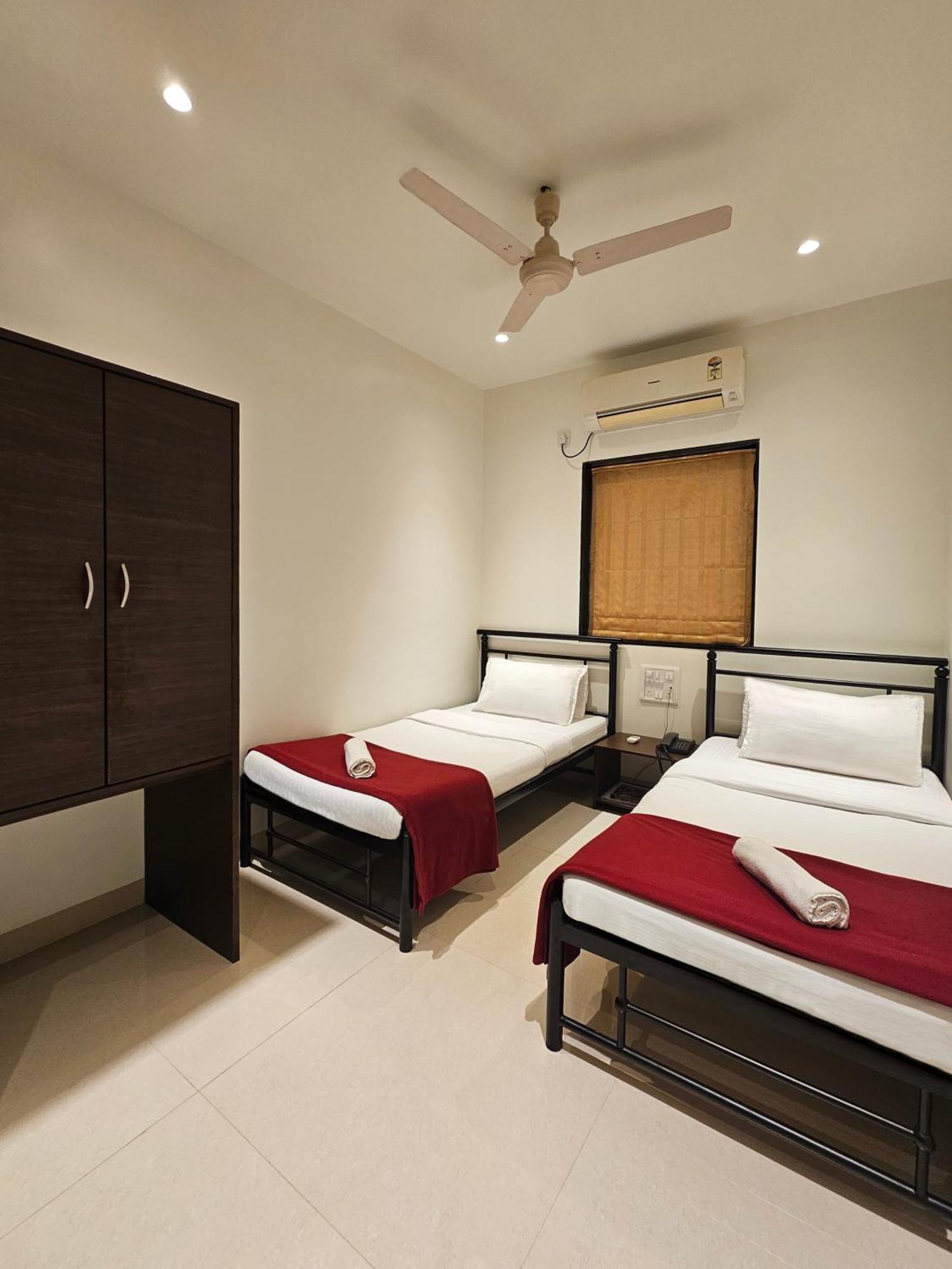 Kumkum Hotel Mumbai