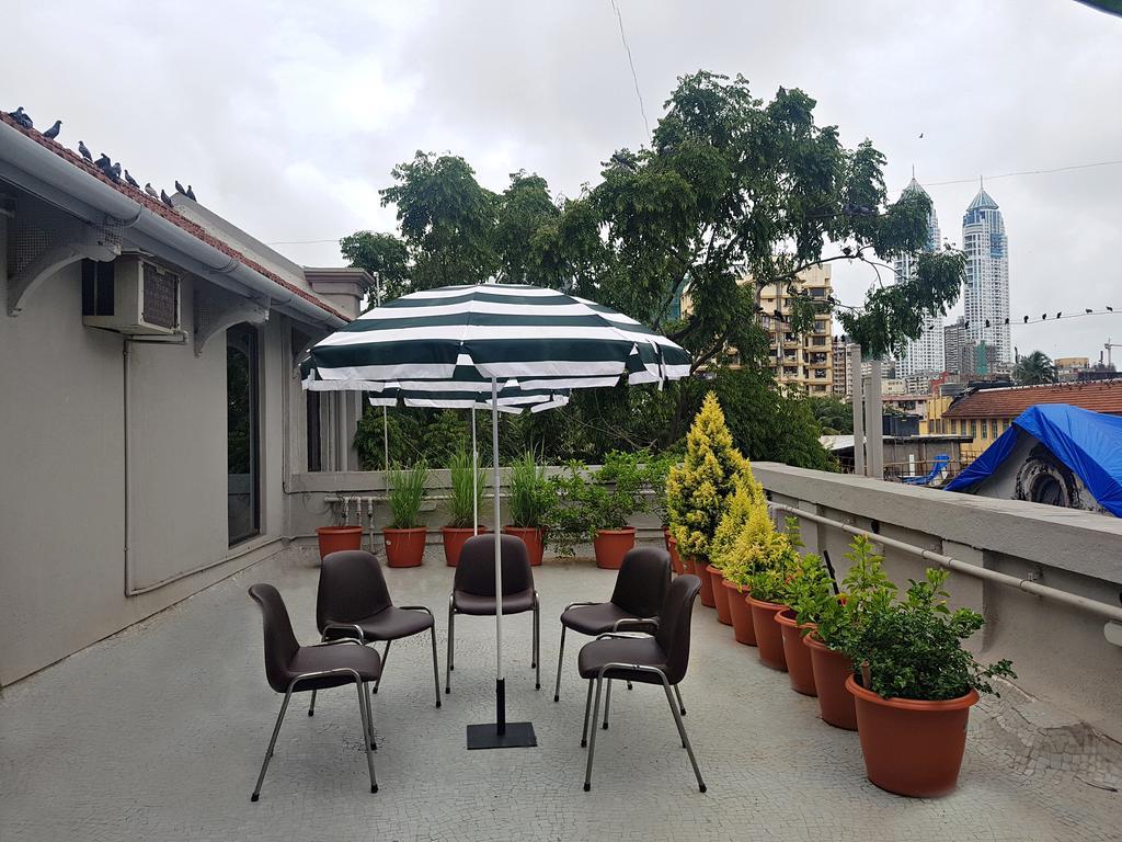 Hotel Kumkum 2*