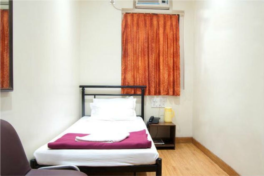 Hotel Kumkum 2*